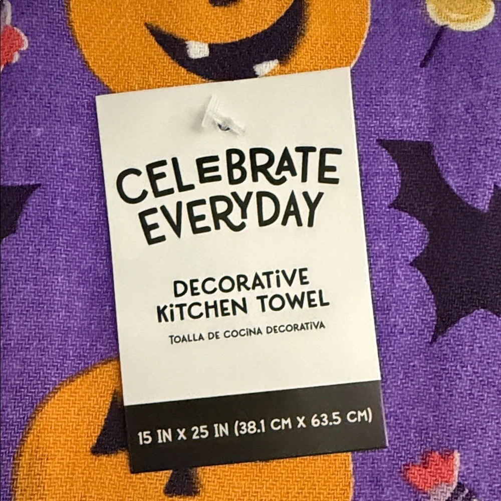Set of 8 Halloween Themed Kitchen Towels Set